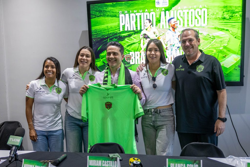 Bravas visitó Chihuahua para promocionar amistoso ante Santos Femenil 1 0H3A1812