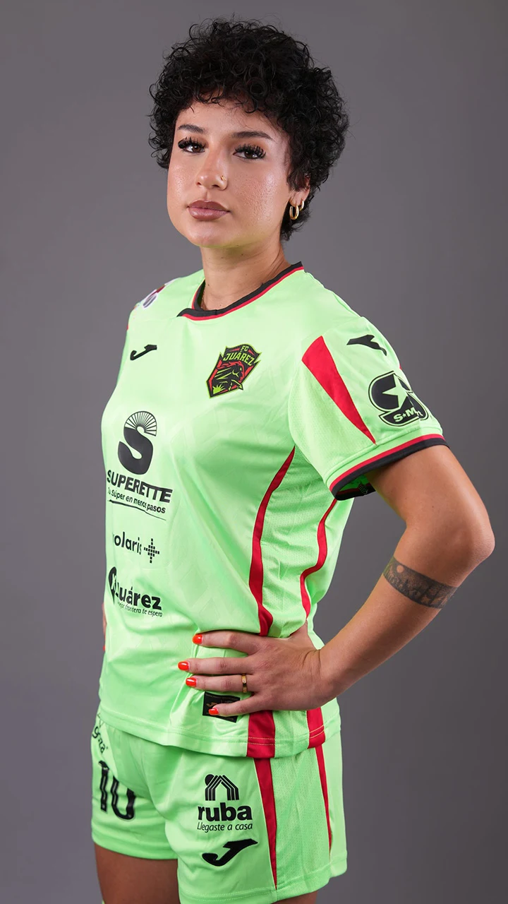 #10 Miah Zuazua