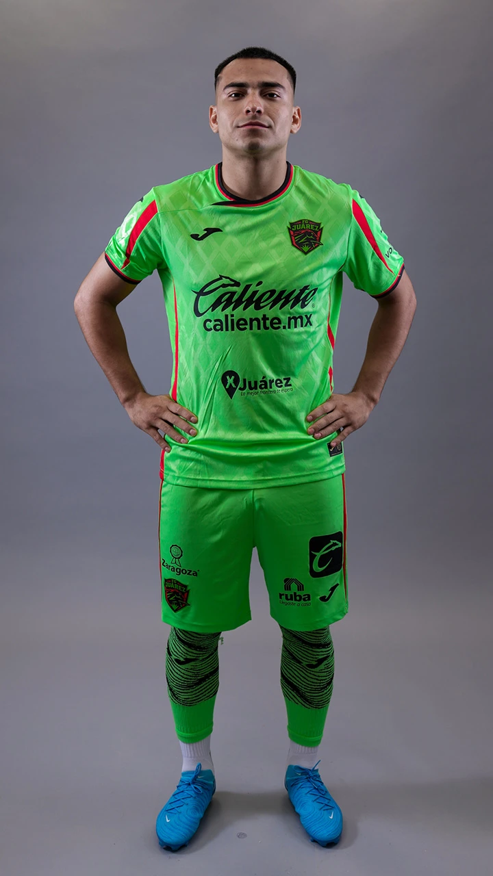 #20 Jairo Torres