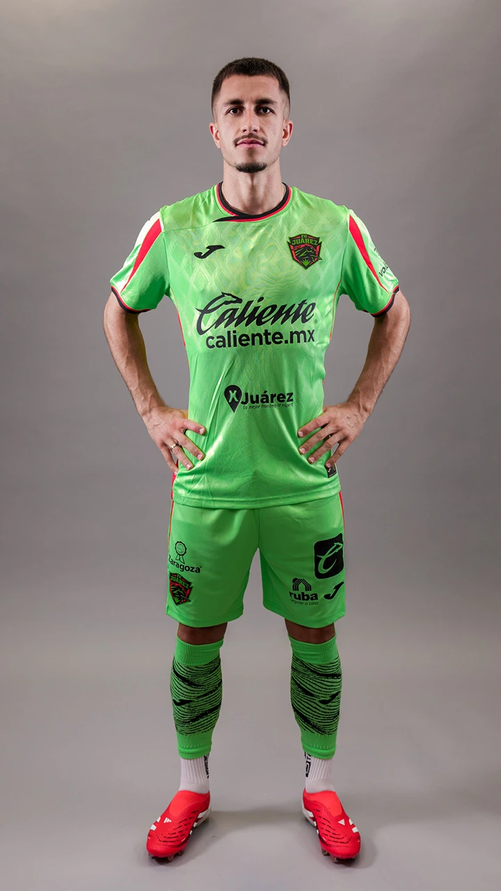 #21 Ricardinho