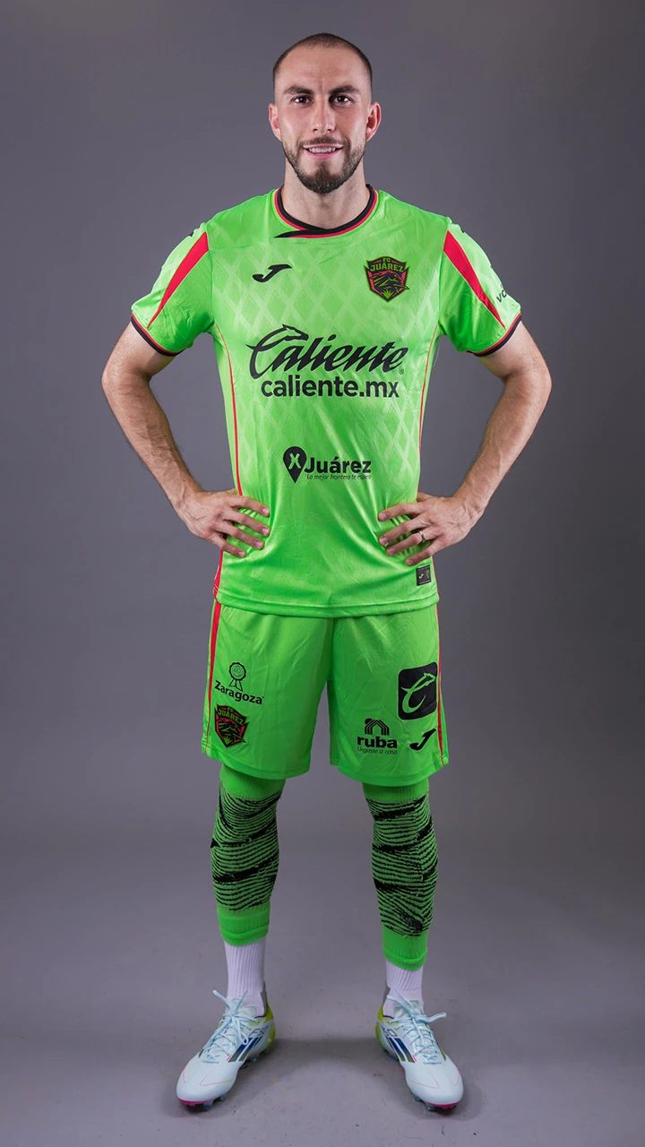 4 Alejandro Mayorga