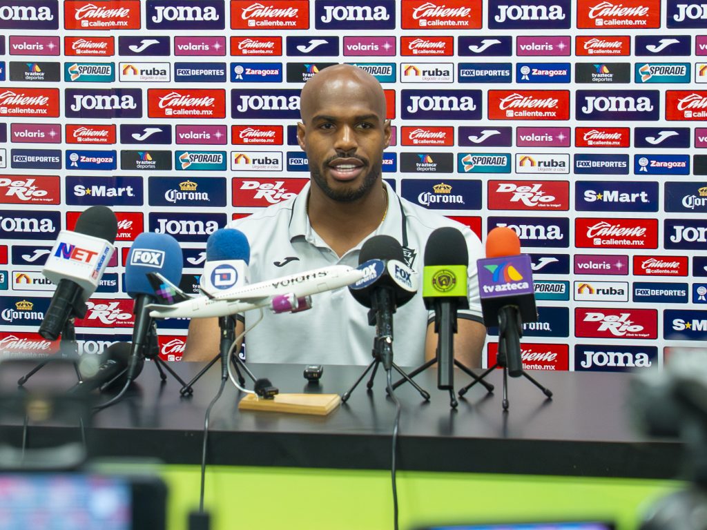 Algo que nos motiva es hacer historia aquí en el club y eso es uno de mis objetivos: Óscar Estupiñán 1 DSC04669